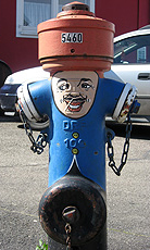 Er sorgt für Wasser... Er sorgt für Wasser...